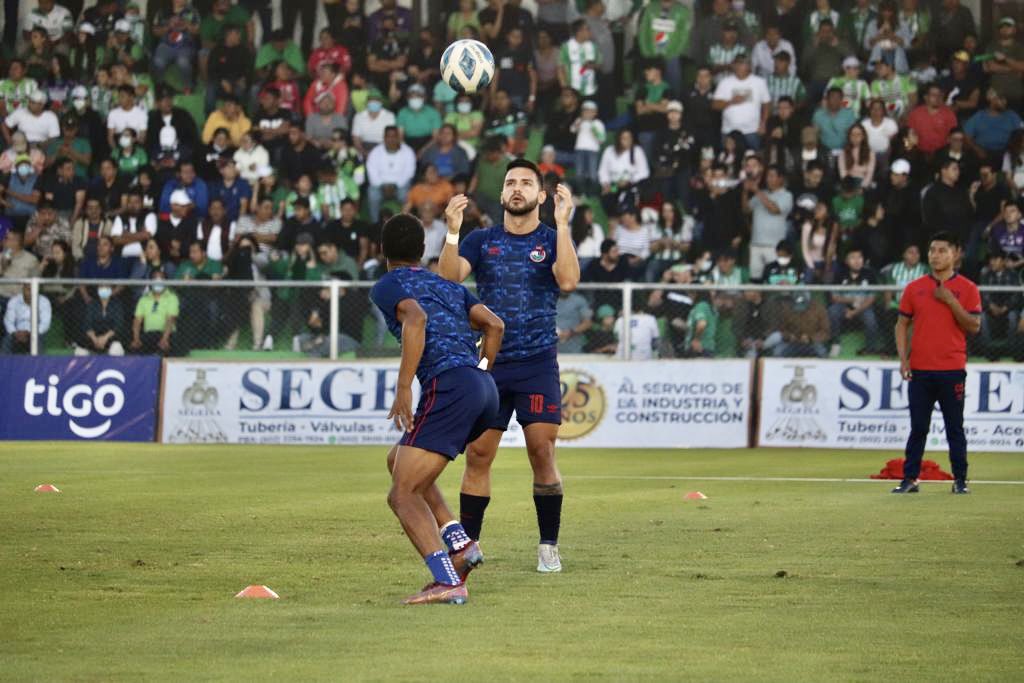 Rotondi calienta previó a caer eliminados en semifinales ante Antigua