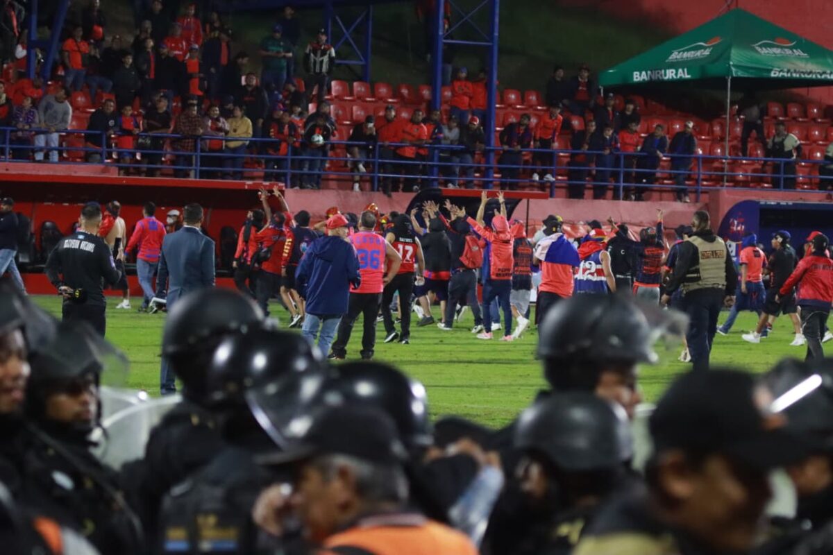 Municipal cae ante la Antigua