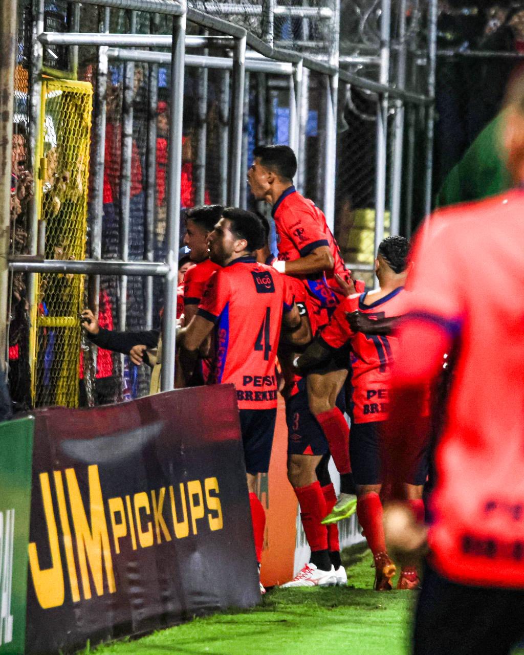 Municipal se quedó con el clásico 337